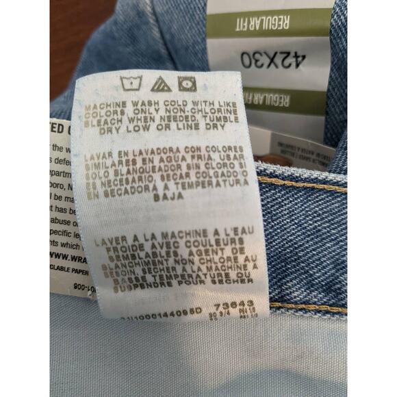Wrangler Jeans 42x30 Blue Mens Regular Fit Straight Legs Comfort Denim Mid Rise - Picture 7 of 11